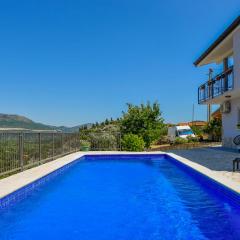Villa Vega - Makarska by Villas Guide