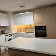 West Greenwich Modern Apartment