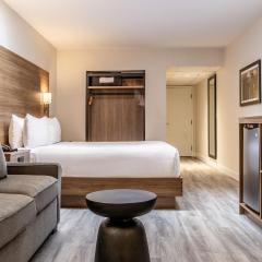 Atrium Hotel Vancouver