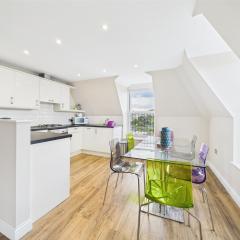 The Waverley -Parking & Sea View