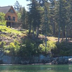 Sunset Cabin by the Sea, Log cabin stunning views
