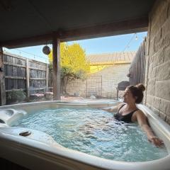 NEW Hot Tub, Pool, Patio, Pickleball & Cornhole