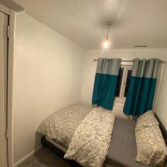 Two bedrooms house in Northampton