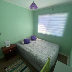 Habitación Doble con Baño Compartido en Barrio Acogedor y Relajado