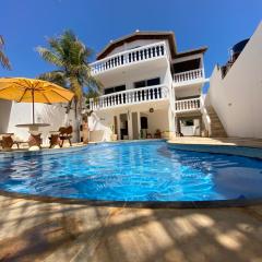 Canoa Suites & Apartments