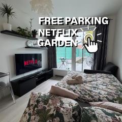 Apartment with garden-D&A