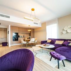 Best Residence - High-End Suites with Private Parking