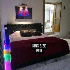 Luxury Rent with SAUNA & JACUZZI Old Town