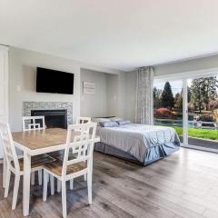 1st Floor Updated Studio incredible river access