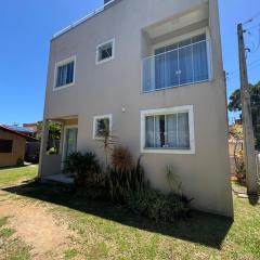 Casa na Praia centro de Garopaba