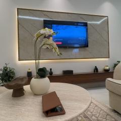 شقه مفروشه فاخره