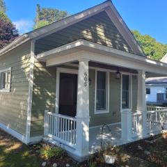 New! Lake Michigan Hideaway - Very Cute!