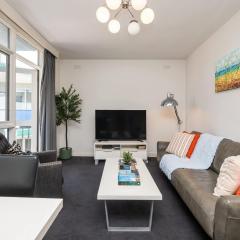 1 Bdrm With Parking, Walk to Beach