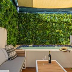 Ocean Park Studio Pool at Riviera Villa