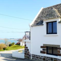 Cottage in Plougasnou near Stunning Beaches