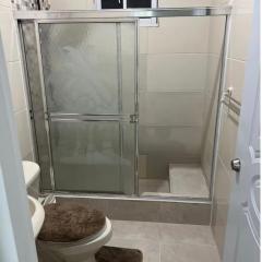 Moderna casa cerca de la playa y mi rent cars