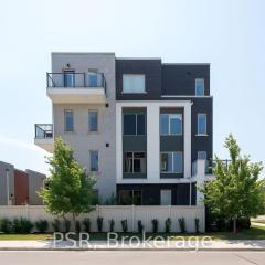 Sunshine room on Downsview