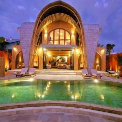 Bamboo Estate Legian