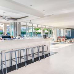 Mantra on Salt Beach