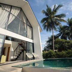 Sumba Luxury Pool Cottages