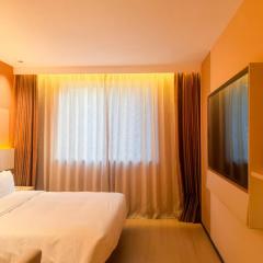 Orange Hotel Shanghai Xujiahui Damuqiao Road