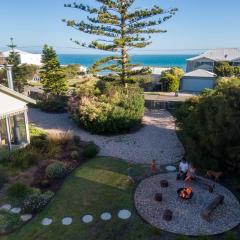 Chiton Cottage by the Sea - Restaurants, Bikes, Pets