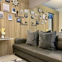 Fame Staycation, Walk to Megamall, Greenfield