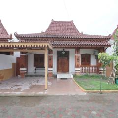 Joglo Prambanan A3 Homestay Jogja