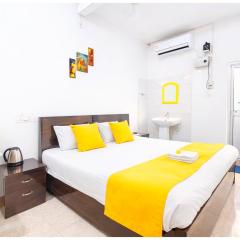Hotel Ashoka Premium Ashram Near Ram janam Bhoomi - Fully Air Conditioning Premium Rooms - BEST HOTEL