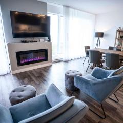 Chic Condo - River View & Comfort with Pool