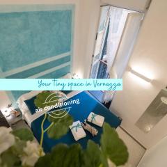 Picagetta Tiny Room with AC