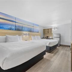 Days Inn & Suites by Wyndham Texas City