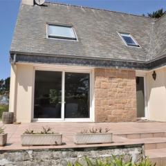 Villa petite vue mer à 150m de la plage de Toul Bihan à TREGASTEL - Réf 414