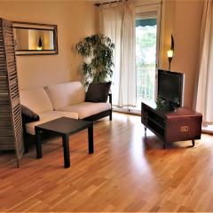 alojamiento en el centro de castelldefels AACC Pking