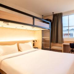 Première Classe Paris Ouest - Pont de Suresnes