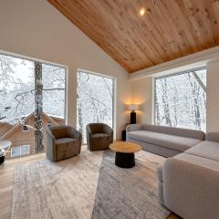 Chalet Hikaru - A Light-Filled Luxury Retreat 4BR