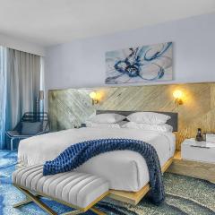 Your Private Oceanfront Sanctuary 2BR 2BA