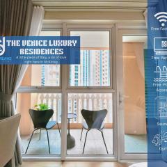 PRIME 1BR, Venice Canal Mall, Balcony, Pool, Sauna, 5G WiFi, Ste 19