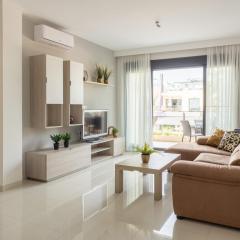 Stylish penthouse with roof terrace for 4 guests