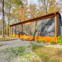 4 Mi to Mammoth Cave Hand-Built Cabin on 70 Acres