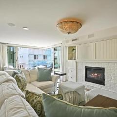 Modern Six Bedroom Home Near the Beach with Coastal Comfort