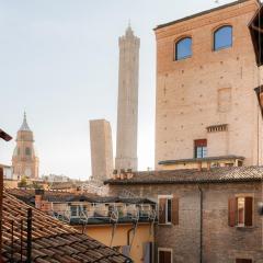 Fortana Apartment in the Heart of Bologna