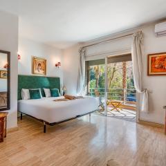 Bright & Cozy Appt with Exclusive Private terrace