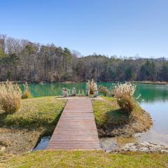 Hike, Fish and Explore Chattanooga! Lake-View Home