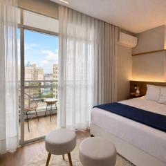 Flat Praia do Canto Collection View for family