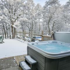 LUX Lakefront, Fireplace, Hot Tub, Pool, FIFA 2026