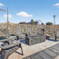 Mountain View • Fire Pit + Hammock • Loft & Office