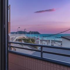 Entire Villa 2-min to the Beach, near Enoshima Island & Kamakura, Kala's Blue Crush