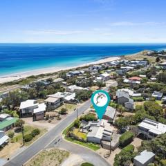 Hideaway House - 15 Lewis Road, Carrickalinga