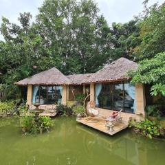 เคียงมูล ริเวอร์ไซด์ วิลล่า Kiang Mun Riverside Villa & Cafe